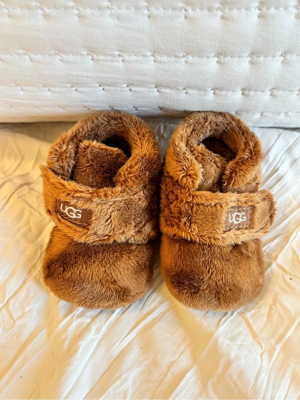 UGG Chestnut Faux-Fur Baby Slippers with Velcro Strap